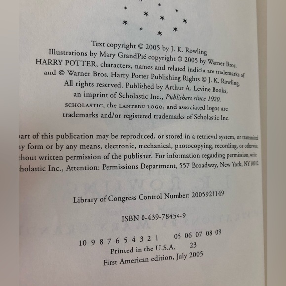 Twilight Saga Eclipse & Harry Potter Hardcover Books - Picture 14 of 15